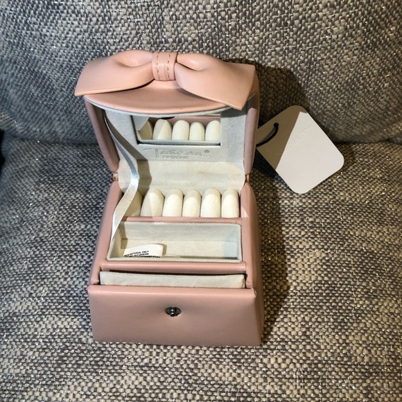 NWT Jewelley Box - Picture 3 of 8